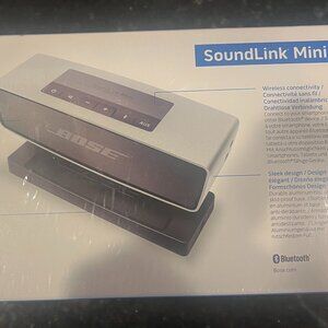BOSE SoundLink Mini BlueTooth Speaker